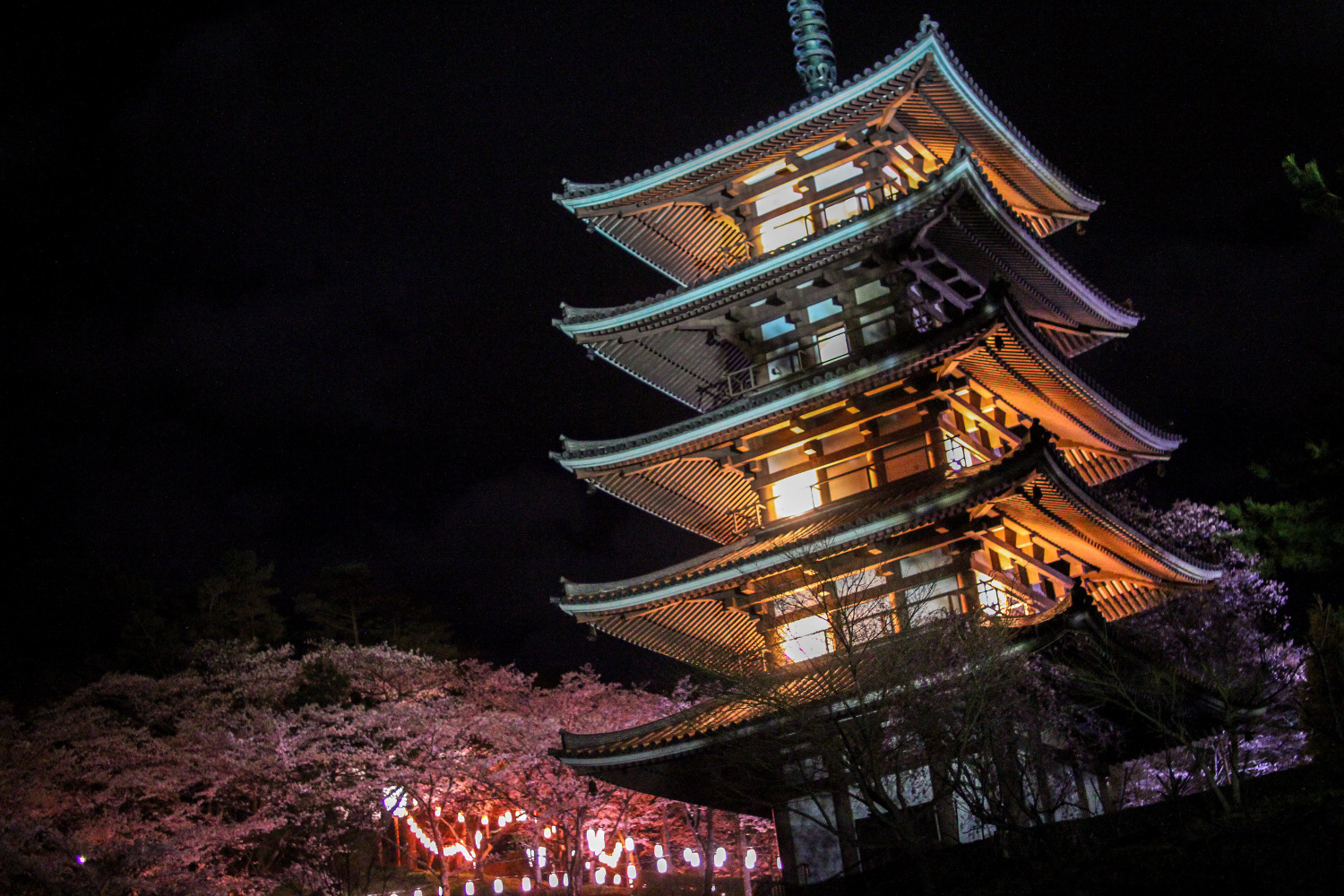 五重の塔と撮影できる！「安達ヶ原ふるさと村」の桜を撮影してきた